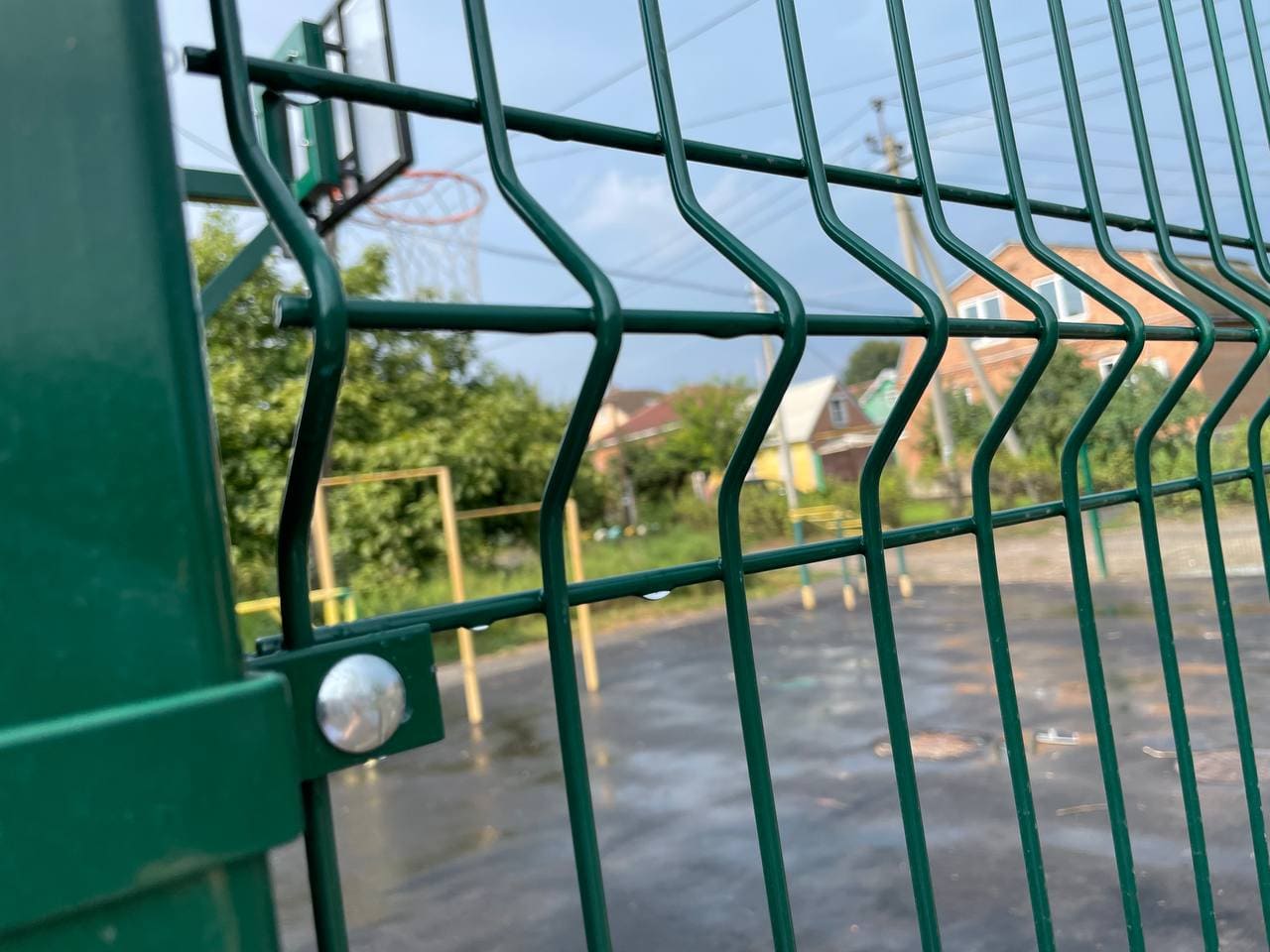 Сварные полимерные заборы из сеток